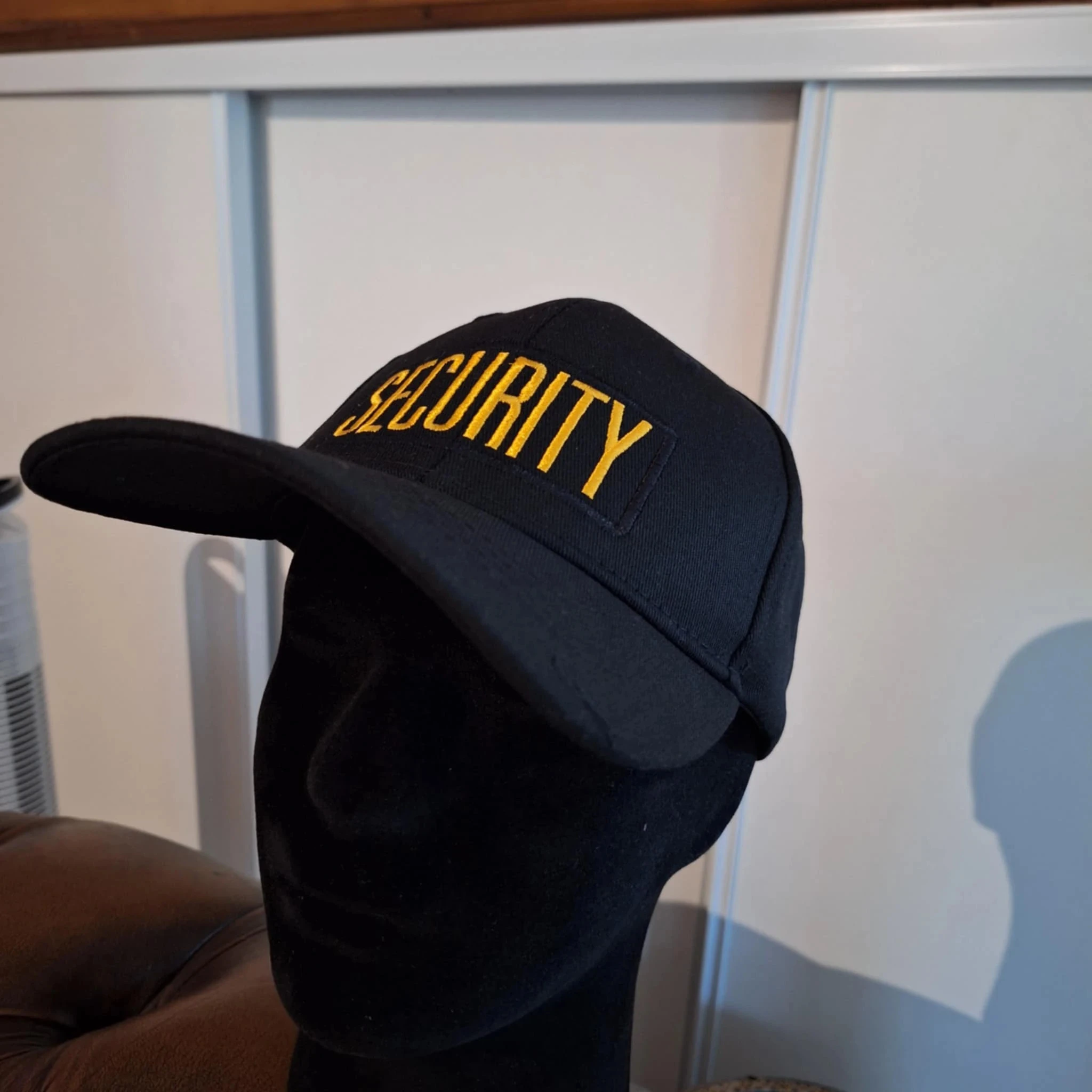 Casquette ajustable "Security" Entre protection et mode tendance – photo 3